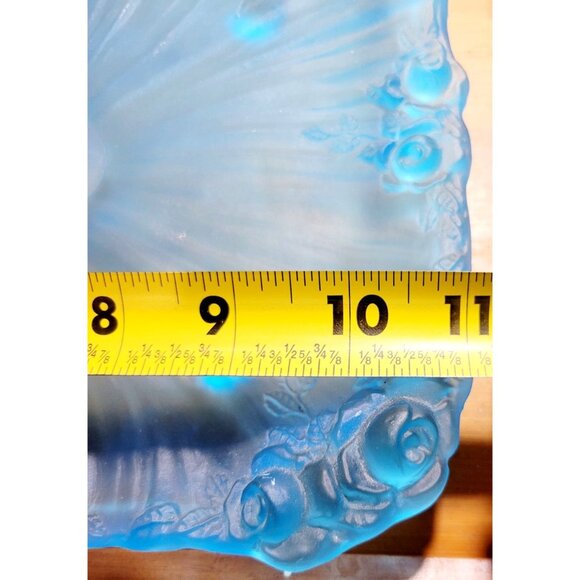 Vintage Tiffin Glass Co Blue UV Reactive Vanity Tray Raised Rose Edges Rare Find - Picture 7 of 10